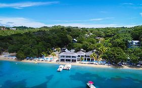 Luna Beach Luxury Boutique Beach Front Resort